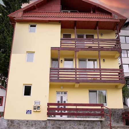 Vila Luna Predeal Bagian luar foto