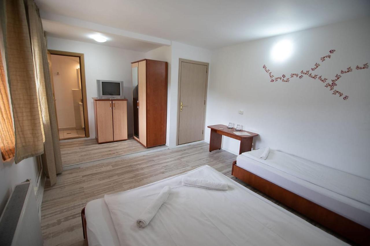 Vila Luna Predeal Bagian luar foto