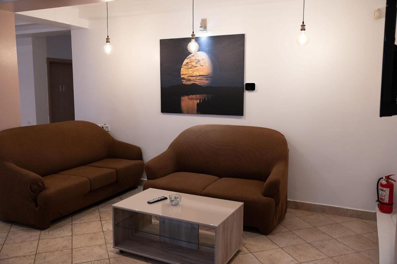 Vila Luna Predeal Bagian luar foto