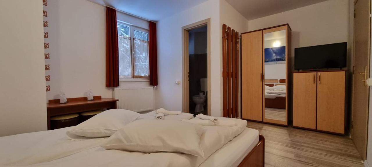 Vila Luna Predeal Bagian luar foto